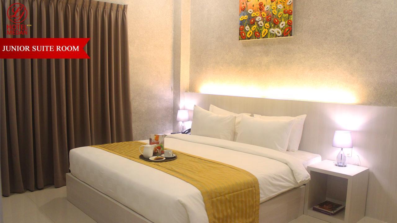 Lj Hotel Medan Kültér fotó
