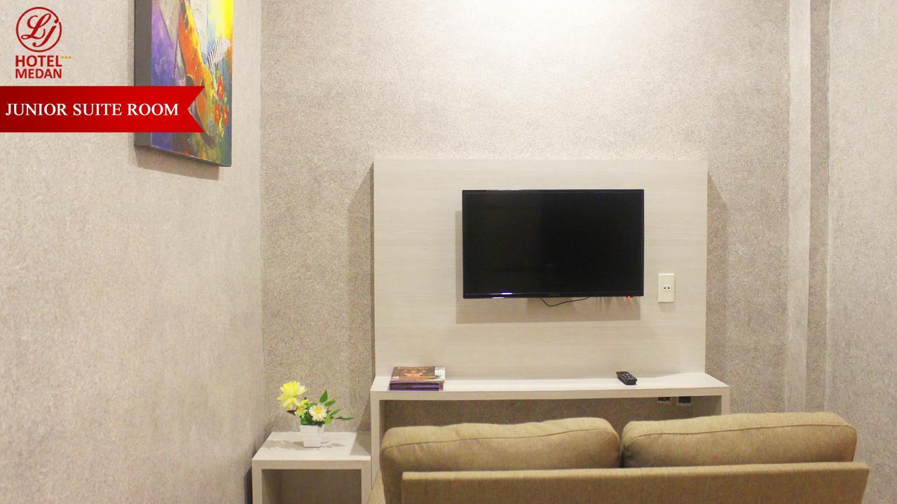 Lj Hotel Medan Kültér fotó